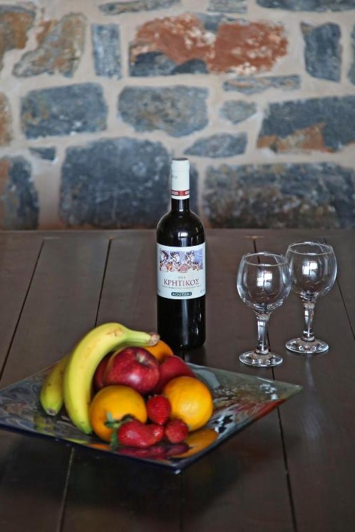 kalo nero apartments - staousa 16