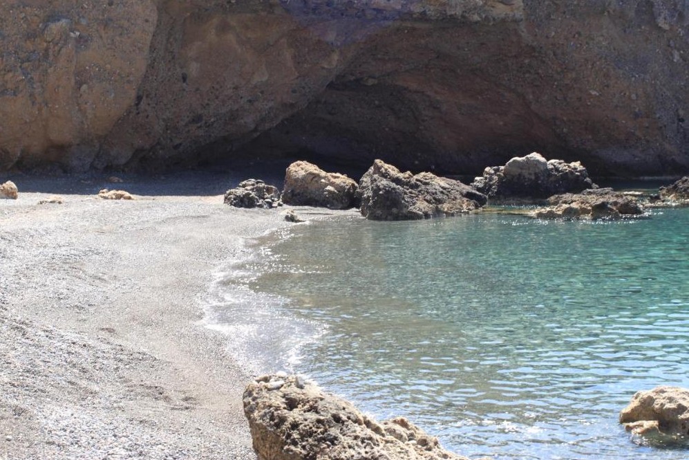 kalo nero apartments - staousa 20