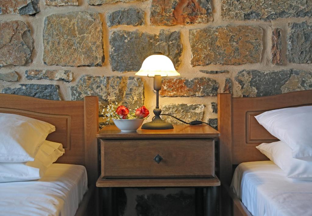 kalo nero apartments - staousa 3